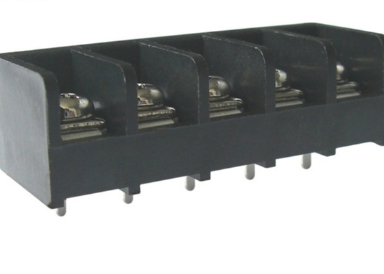 Tussenruimte 9,52 mm Barrière-aansluitblok 300V 20A 2-24 polen Rechte hoek Draadinlaat