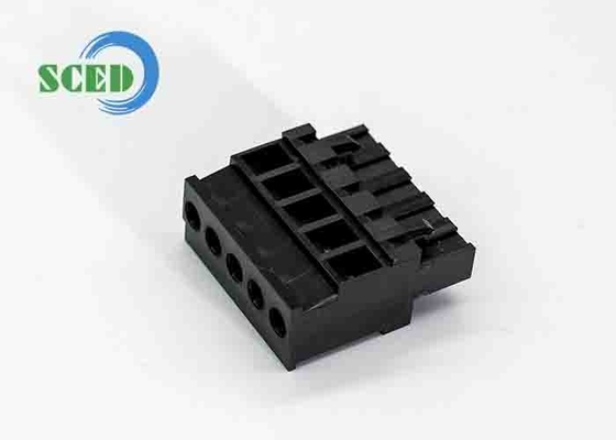 Vrouwelijke aansluitbare terminalblokverbinding 5,08 mm Pitch 300V 18A 2-24 polen PA66 M3 Schroef