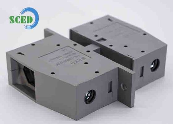 Cage Clamp Connection Type Through Panel Terminal Blocks 600V V-0 ontvlambaarheidsklasse voor behoeften