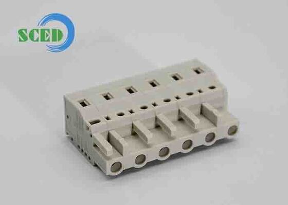 2P tot en met 24P Plug In Terminal Block met een bronzen contactor met fosfor en een spanningsbereik van 300 V tot 600 V voor industrieel gebruik